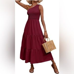 One shoulder dress